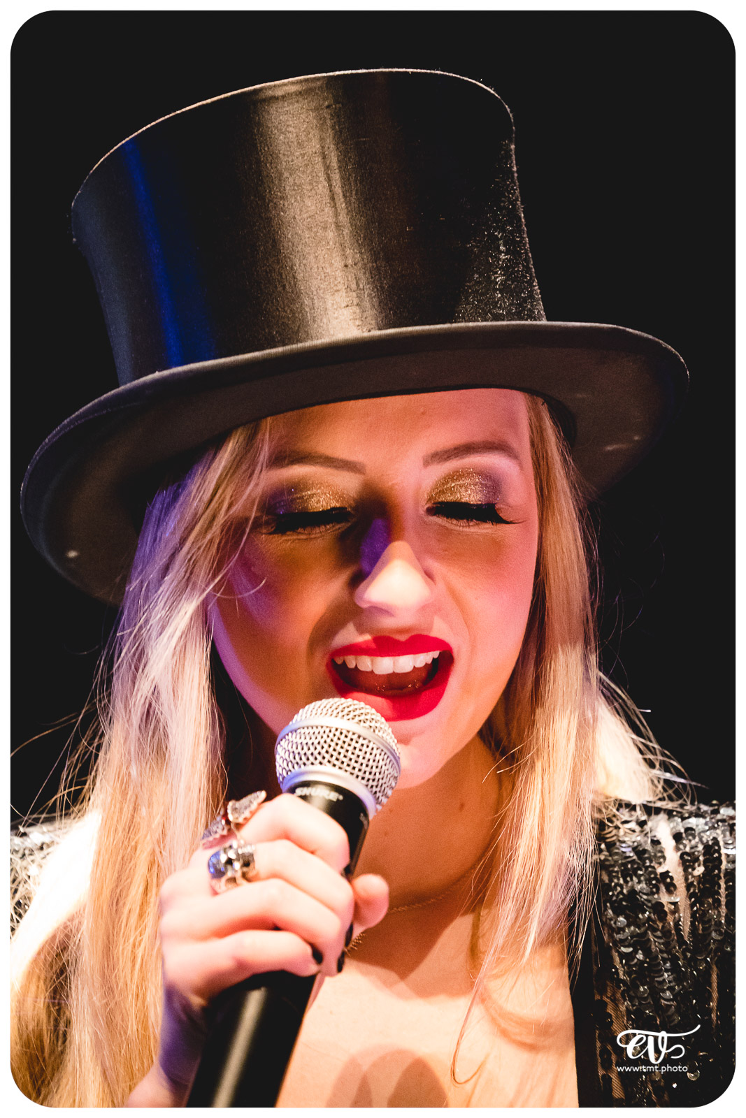 L'HISTOIRE DU ROCK EN 13 GUITARES